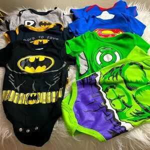 7 assorted Super Hero logo onesies size 3-6 months